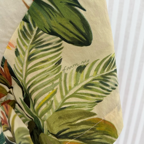 Farm Rio x Adidas Tropical Breeze Cream White Shirt Size Small Boho Floral - Picture 8 of 11